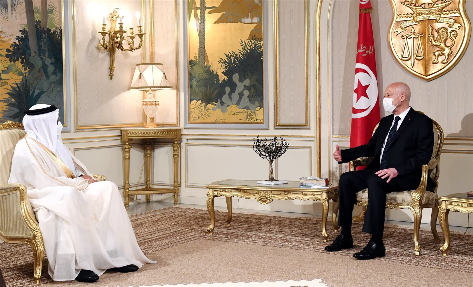 الرئيس التونسي يستقبل وزير خارجية البحرين.jpg3
