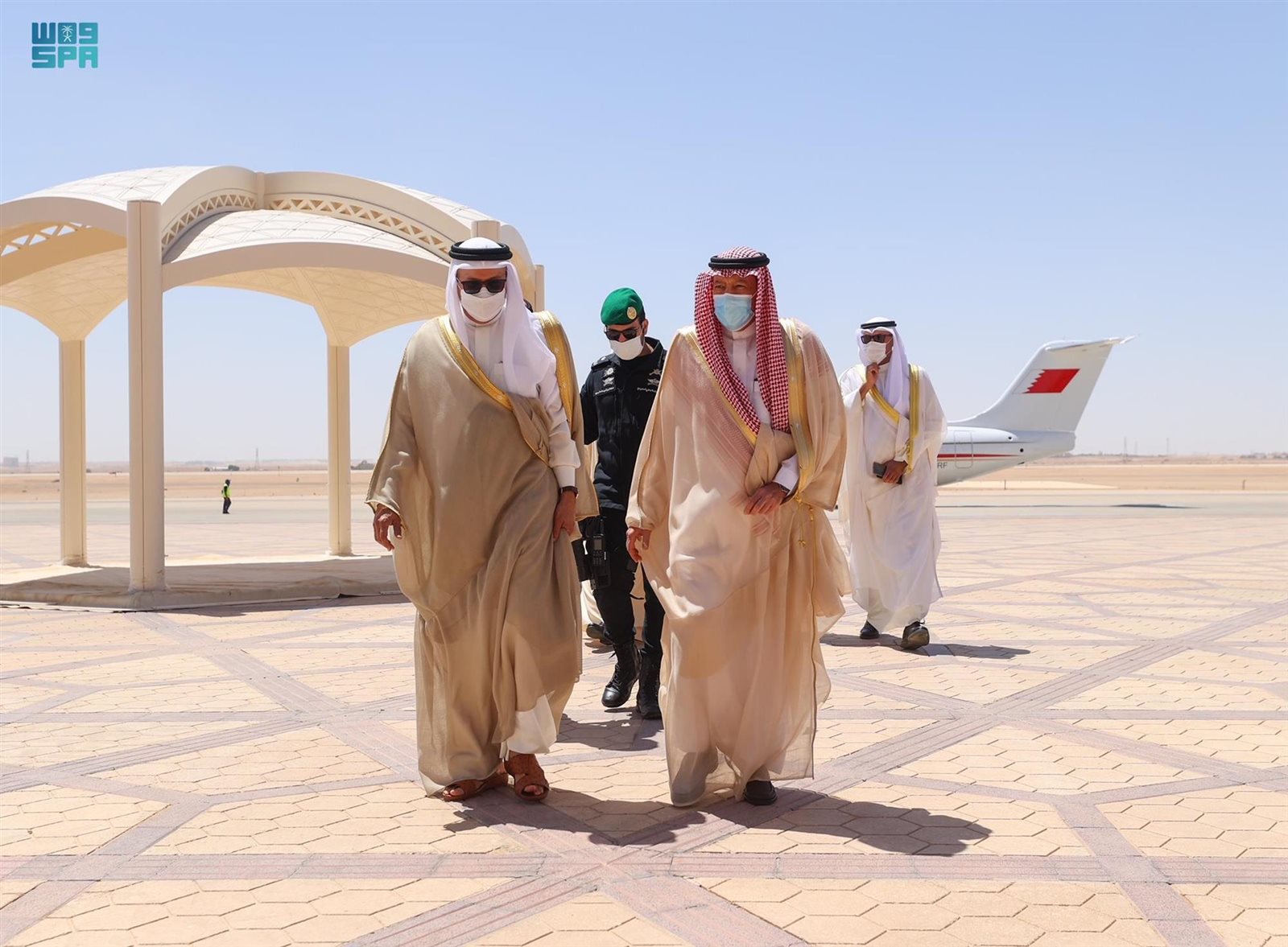 وزير خارجية البحرين يصل الرياض