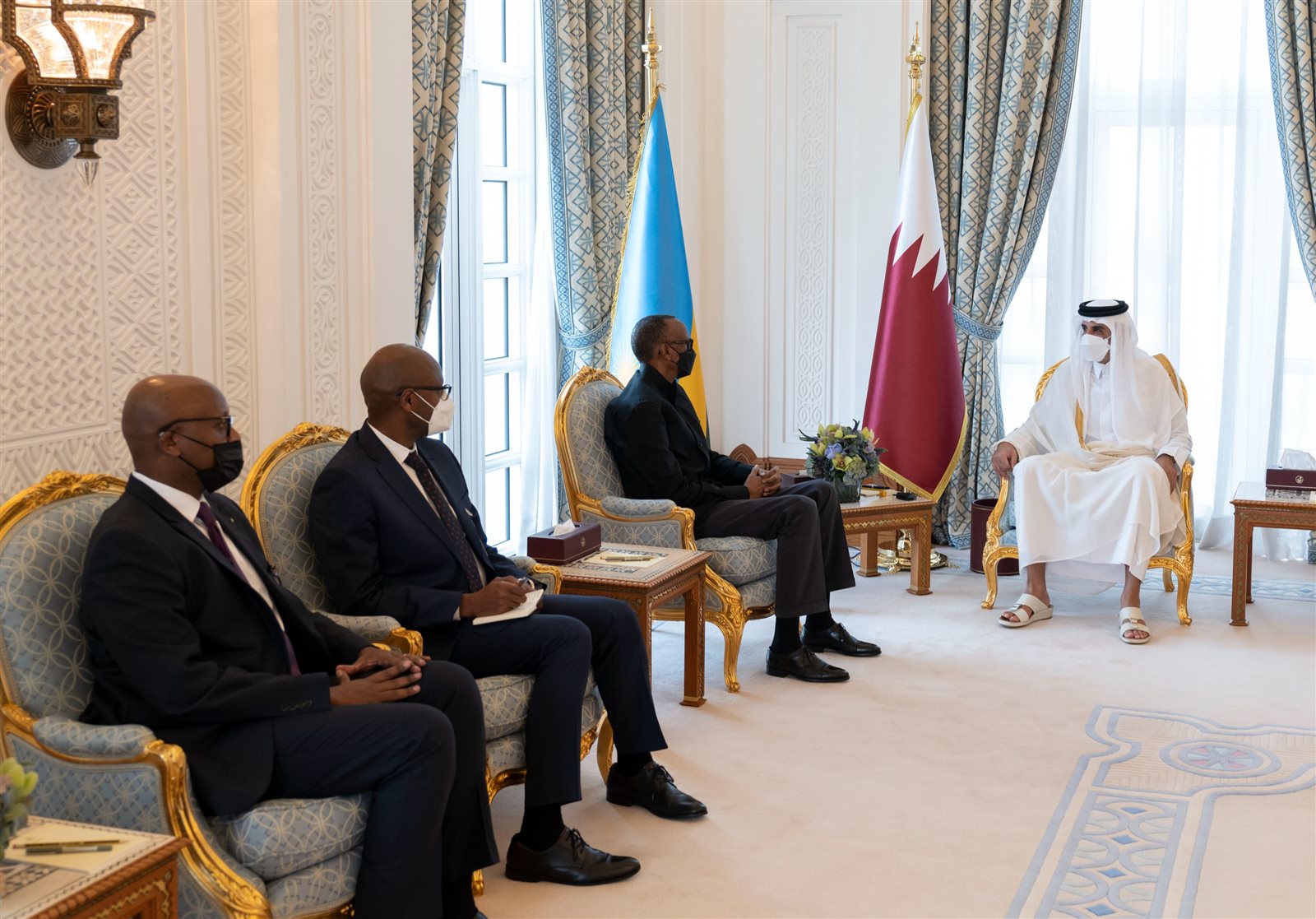 أمير قطر يستقبل رئيس رواندا.jpg1
