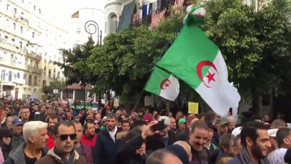 الجزائر تؤكد التصدي بحزم لكل محاولات المساس بالنظام العام
