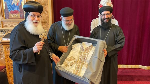 الاحتفال باليوبيل الفضي لرسامة الكهنوت القمص يوسف منصور بايبارشية هولندا