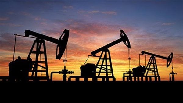 الجزائر تعتزم زيادة إنتاجها من النفط العام المقبل