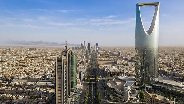 السعودية: المملكة تحتل المرتبة الثانية عالميًا في التقدم السياحي