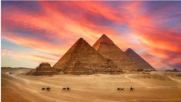متقدمة على كندا وأمريكا.. مصر من أفضل وجهات العطلات العائلية للبريطانيين