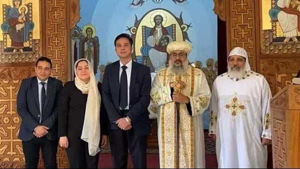 السفير المصرى يزور الكنيسة القبطية الأرثوذكسية فى بوليڤيا