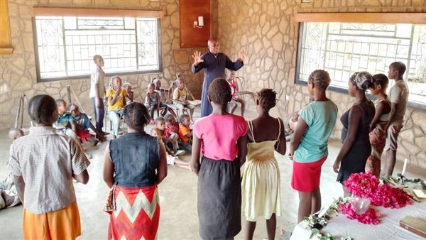 إيبارشية زامبيا تكثف الدروس الوعظية لأطفال كنيسة الروم الأرثوذكس