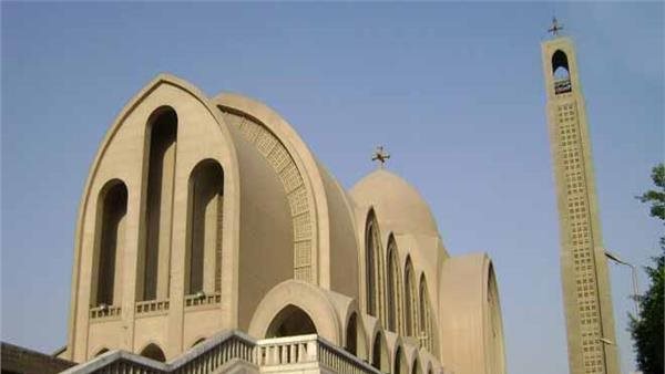 راعي الكنيسة الأرثوذكسية في إسبانيا يلتقي وزير السياحة المصري