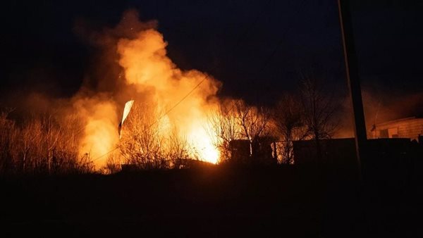 تضرر خط أنابيب الغاز بعد قصف أوكرانى لمدينة جورلوفكا فى دونيتسك
