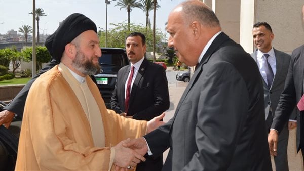 سامح شكرى يؤكد حرص مصر على دفع التعاون مع العراق (صور)