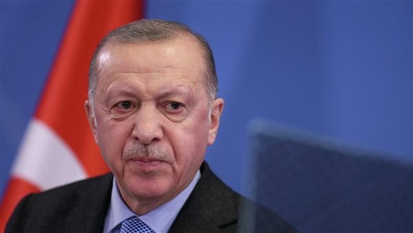 دبلوماسي سابق يعلق على فوز "أردوغان" في الانتخابات الرئاسية التركية