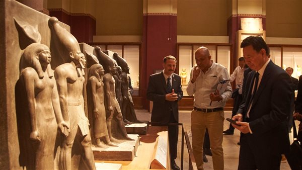 نائب وزير الثقافة والسياحة الصينى يزور المتحف المصرى بالتحرير