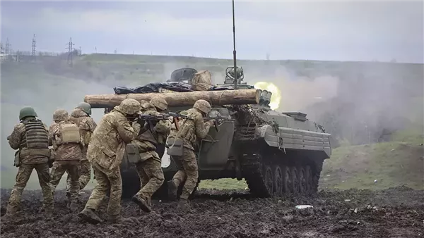 روسيا تحبط هجومًا كبيرًا للقوات الأوكرانية فى دونيتسك وتدمر 8 دبابات 