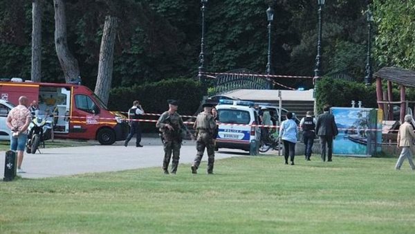 "القاهرة الإخبارية": إصابة 5 أشخاص بينهم أطفال في عملية طعن بفرنسا