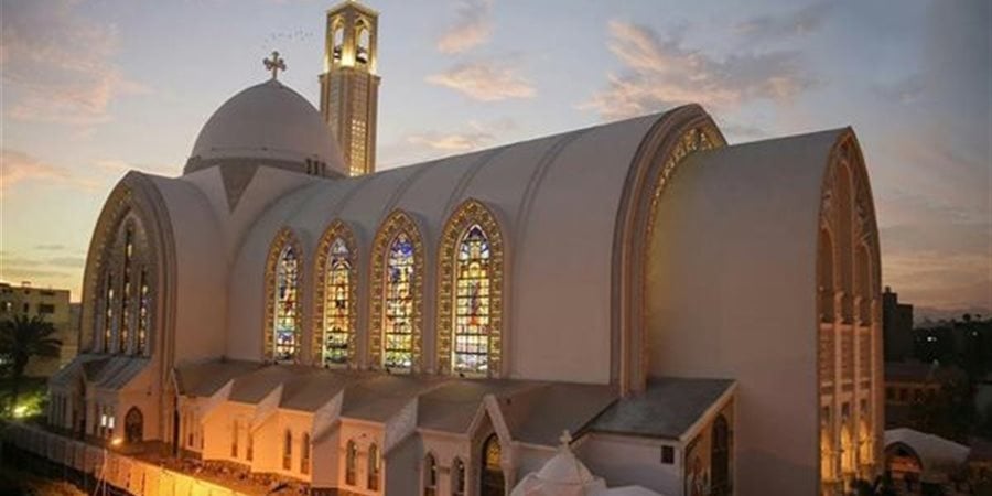 الكنيسة القبطية الأرثوذكسية تحتفل بذكرى قديس وبطريرك