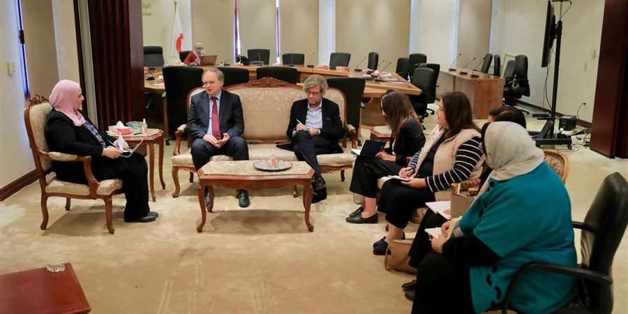 وزيرة التضامن تلتقى سفير الاتحاد الأوروبى فى مصر لبحث تطورات الأوضاع الإنسانية والإغاثية فى قطاع غزة